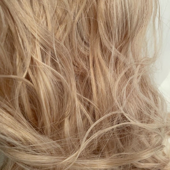 NWT 23” wavy ash blonde mix beach light beige hair extensions ONE piece - Picture 10 of 12